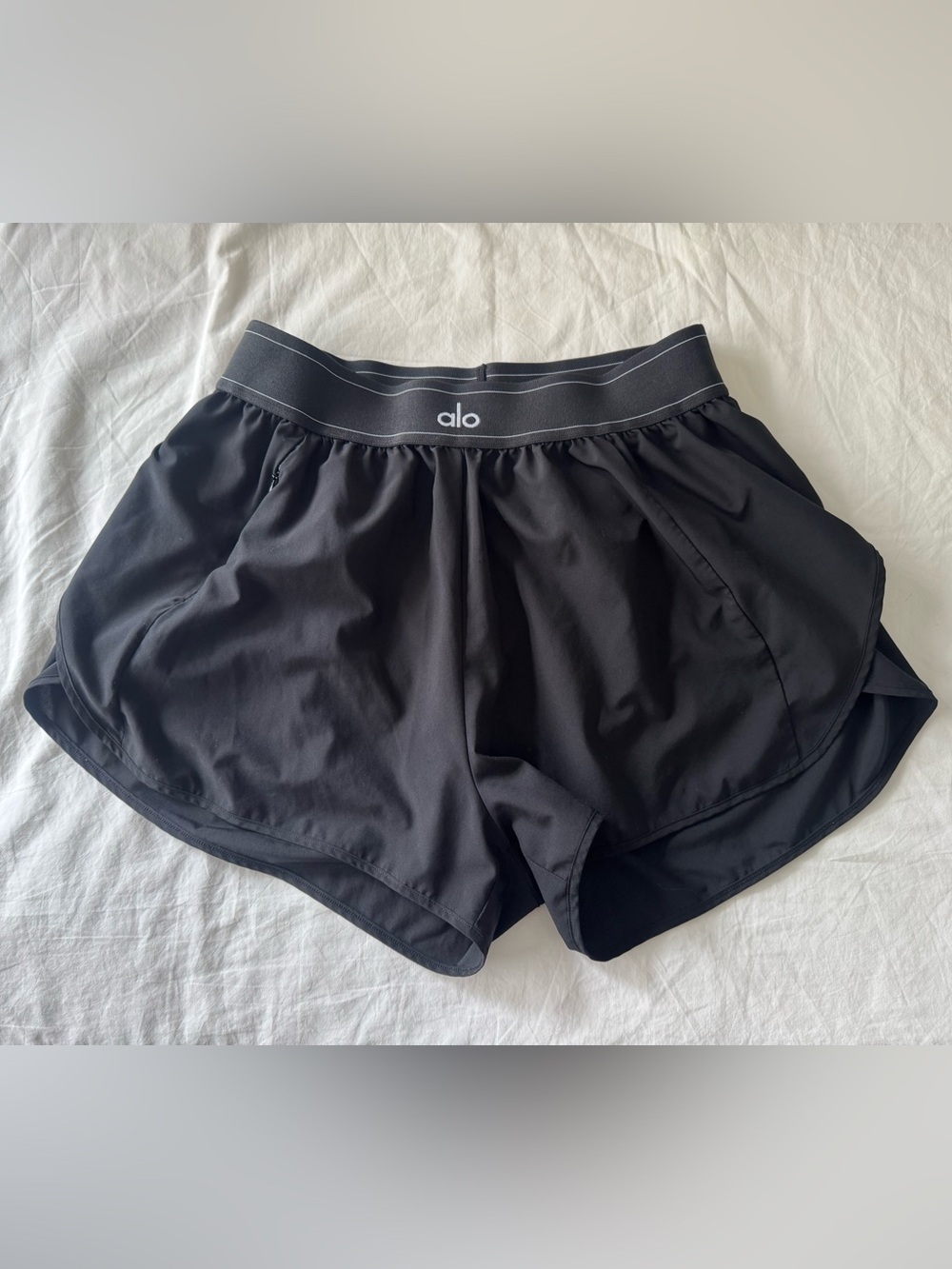 Alo Match Point Short